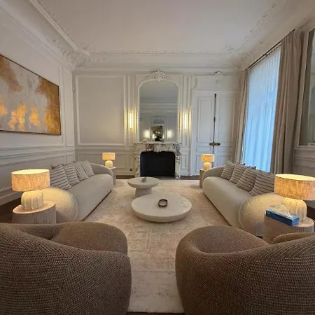 3br Pierre Charron Champs Elysee Appartamento